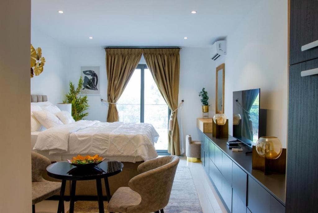 Splendid Apartments @ The Lennox Accra Luaran gambar